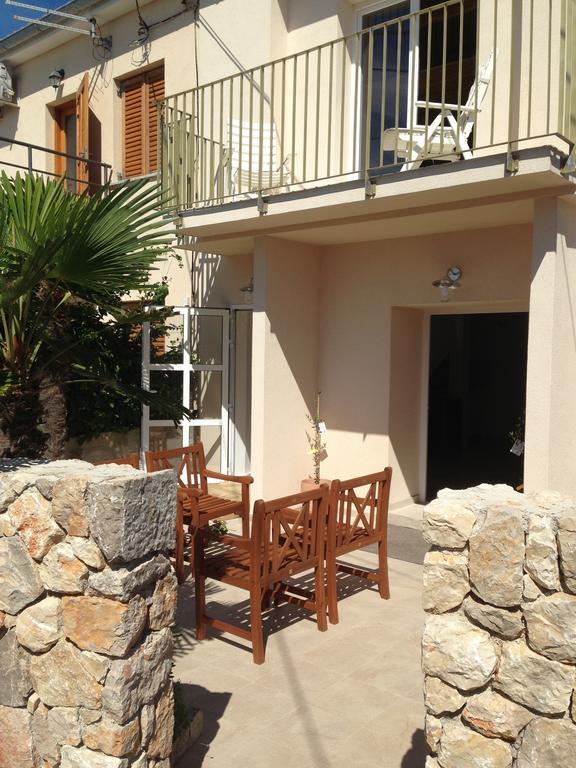 Ten-punat Apartment Punat
